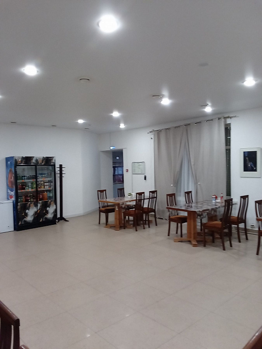 Кафе с вытяжкой и мангалом 105,9 м² фото