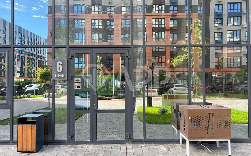 Продам торговое помещение, 52 м² фото