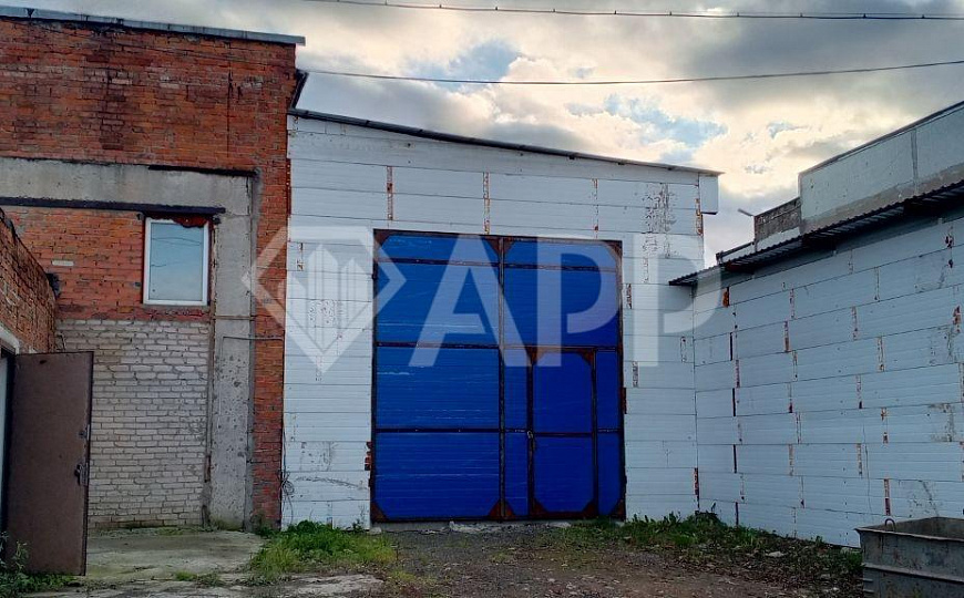 Производственно-складской комплекс с прилегающей территорией фото