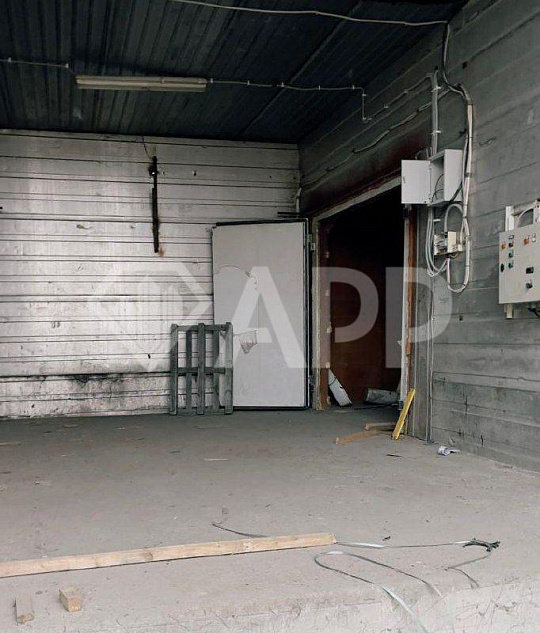 Производственно-складской комплекс с прилегающей территорией фото