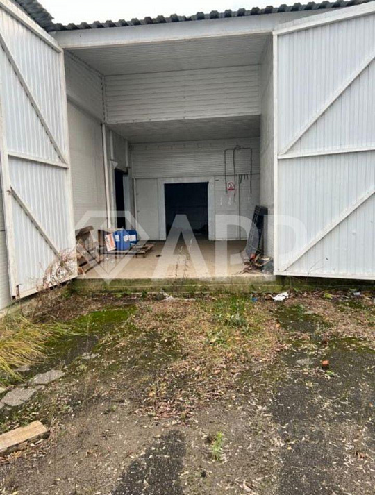 Производственно-складской комплекс с прилегающей территорией фото