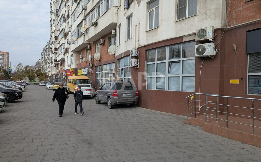 Сдаю офисное помещение с ремонтом центр, 296 м² фото