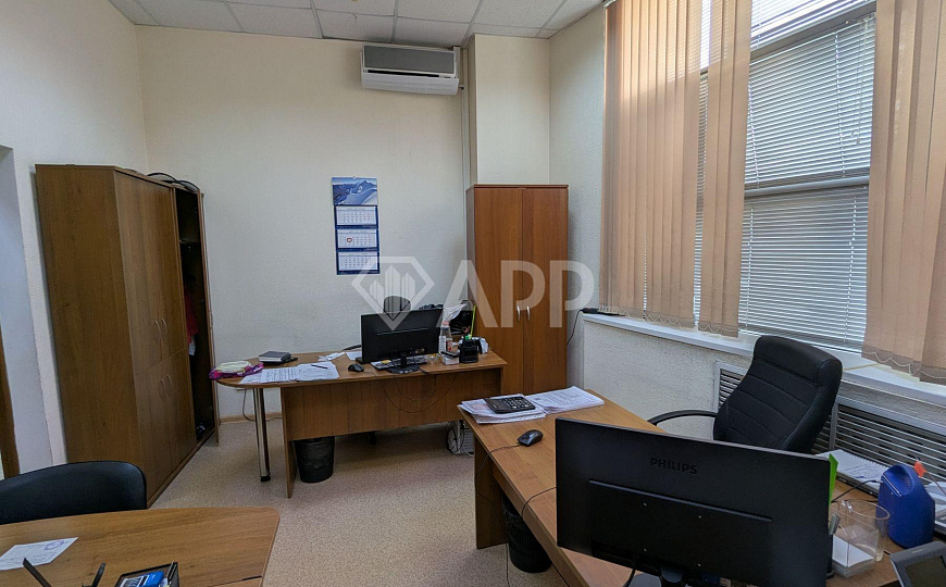 Сдаю офисное помещение с ремонтом центр, 296 м² фото