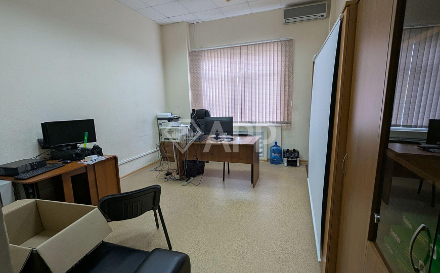 Сдаю офисное помещение с ремонтом центр, 296 м² фото