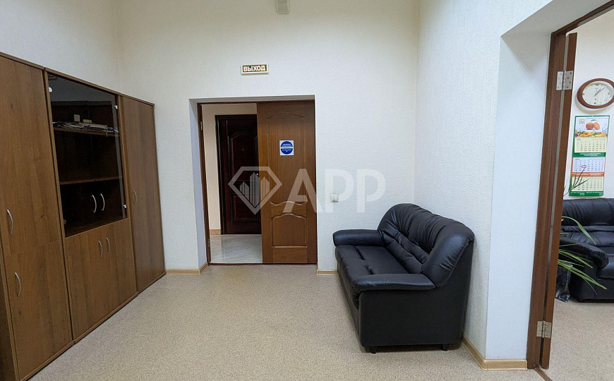 Сдаю офисное помещение с ремонтом центр, 296 м² фото