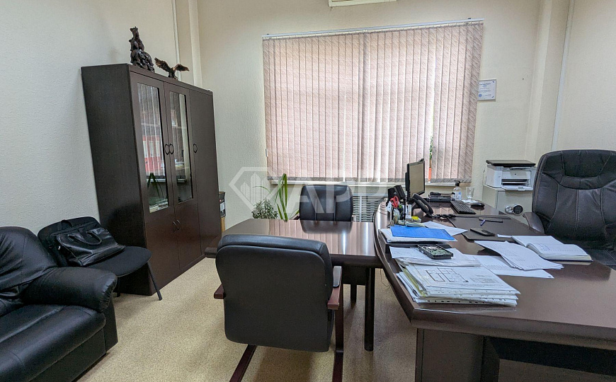 Сдаю офисное помещение с ремонтом центр, 296 м² фото