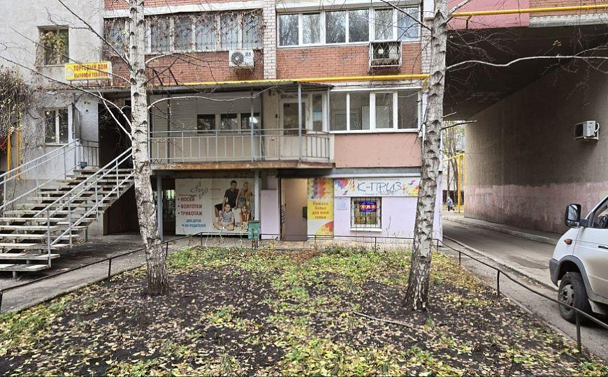 Сдам помещение свободного назначения на трафике фото