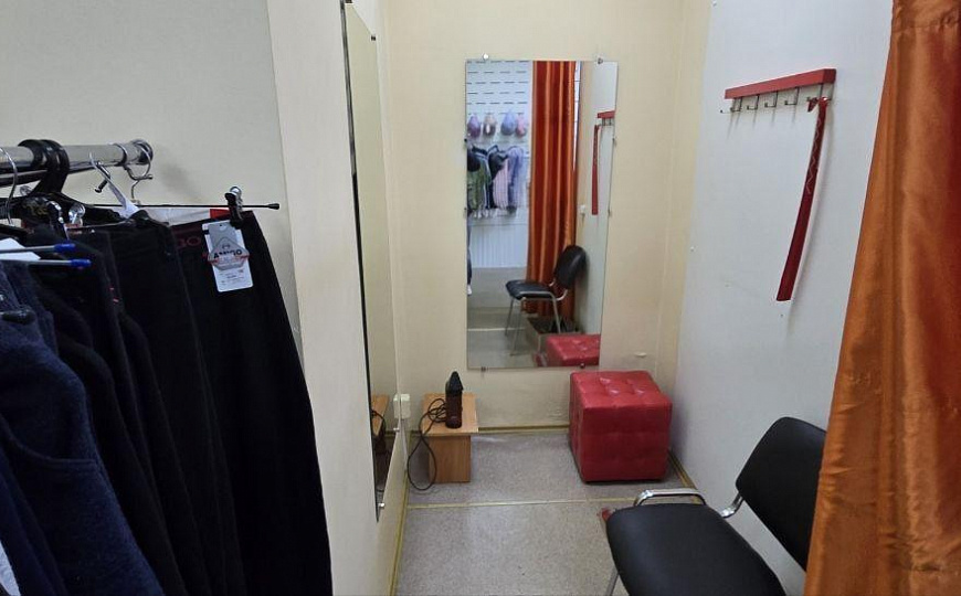 Сдам помещение свободного назначения на трафике фото