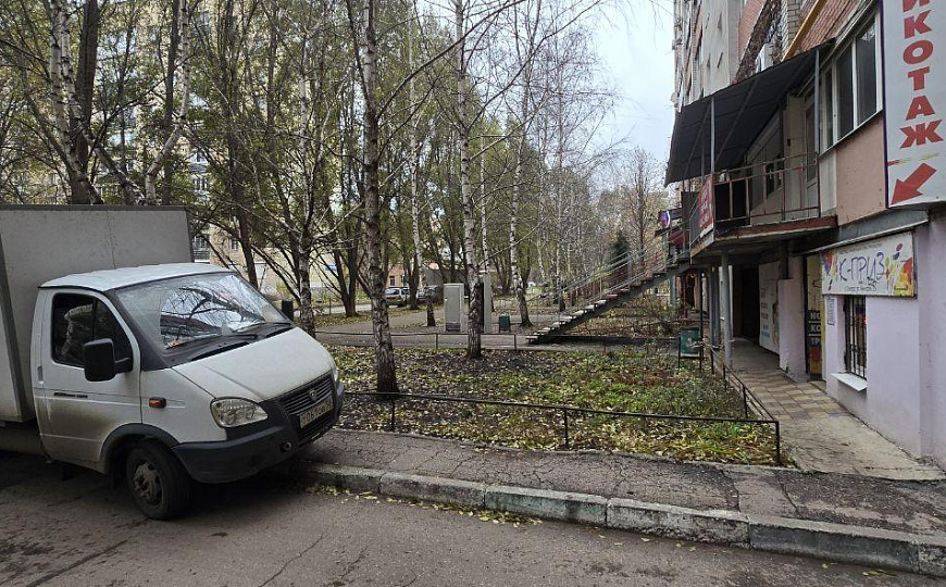 Сдам помещение свободного назначения на трафике фото