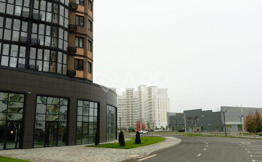 Продаю помещение 1 этаж 1 линия, 179 м² фото