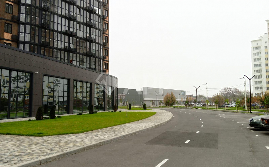 Продаю помещение 1 этаж 1 линия, 179 м² фото