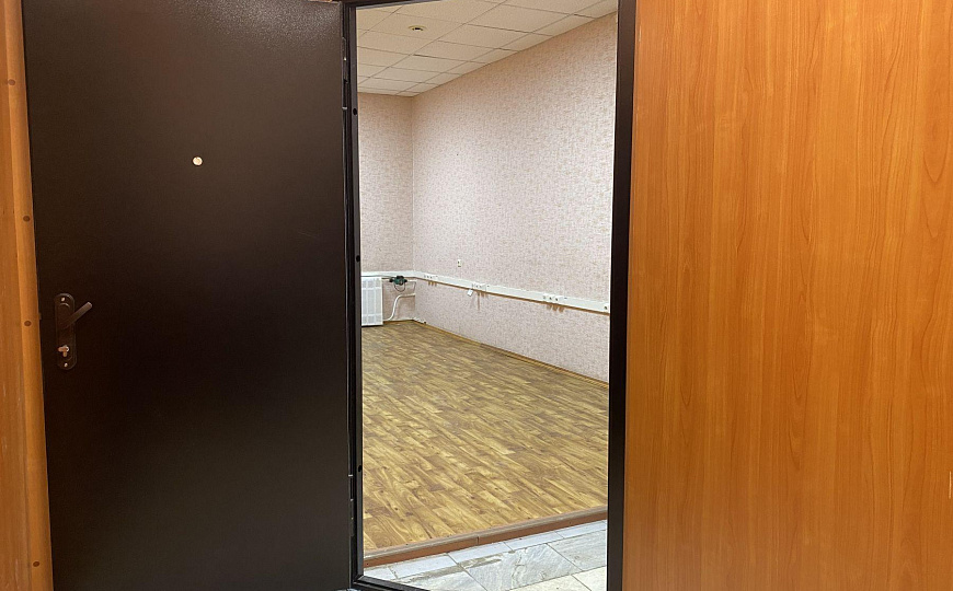 Сдам офисное помещение, 23 м² фото