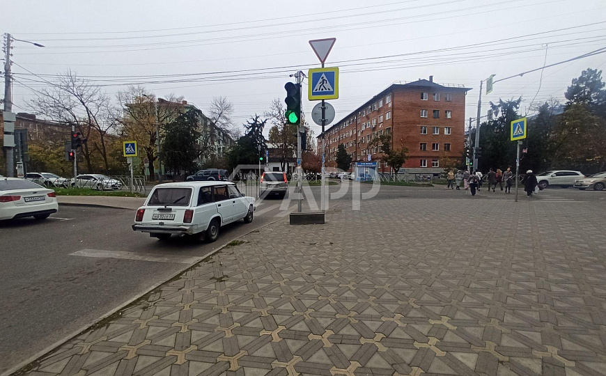Сдаю помещение под банк, 700 м² фото