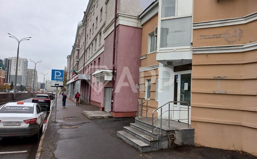 Сдам в аренду здание (415м2) в центре города фото