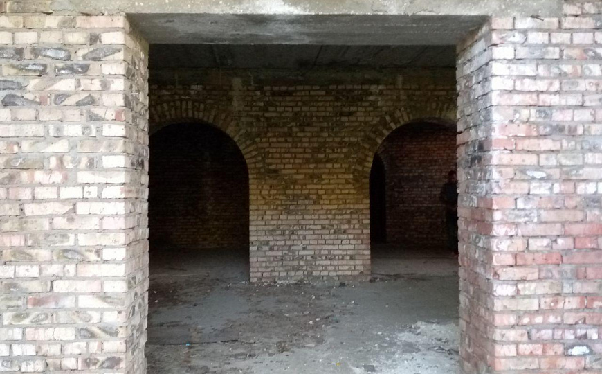 Отдельно стоящее здание, 4 366 м² фото