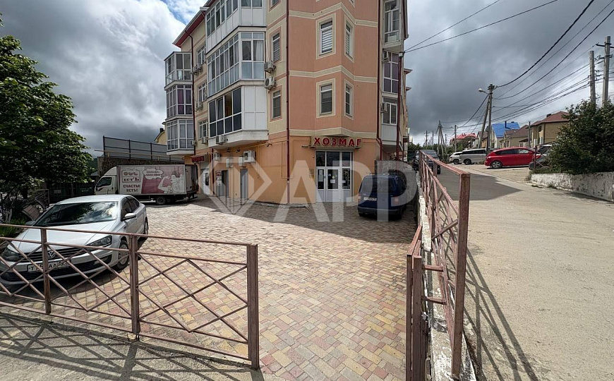 Продам торговое помещение, 75 м² фото