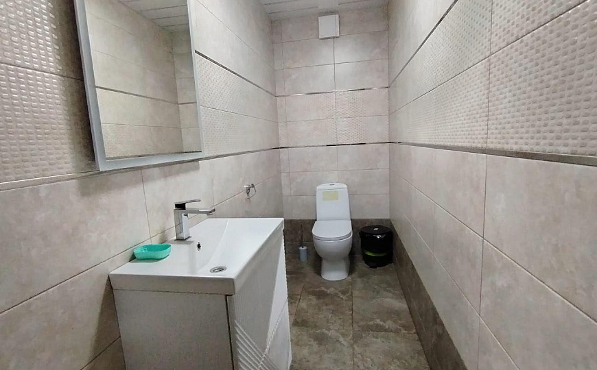 Помещение 36 м с отдельным входом. фото