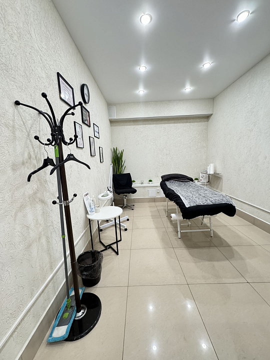 Помещение 12 м² с арендатором фото