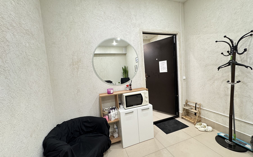 Помещение 12 м² с арендатором фото