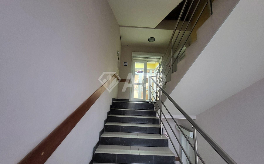 Сдам офисное помещение, 37,7 м² фото