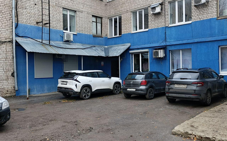 Нежилое помещение под ПВЗ 110 м2 на 1 линии фото