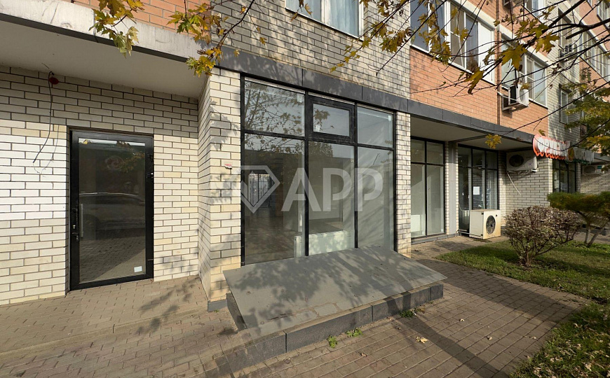 Сдаю 1 этаж 1 линия с ремонтом, 107,3 м² фото