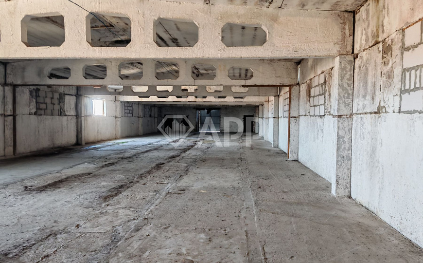 Продам складское помещение 2 185,4 м² на участке 2,6 Га фото