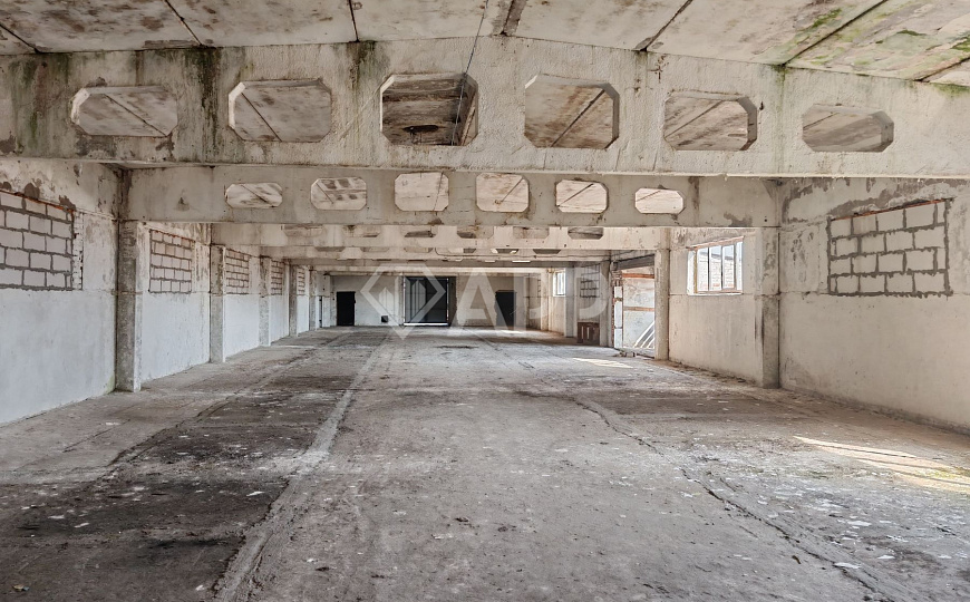 Продам складское помещение 2 185,4 м² на участке 2,6 Га фото