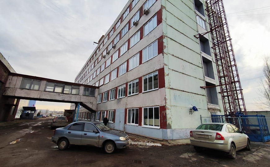 Помещения 339, 91 и 38 кв. м.. фото