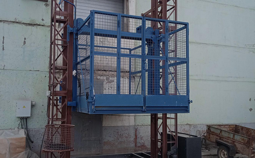 Помещения 339, 91 и 38 кв. м.. фото