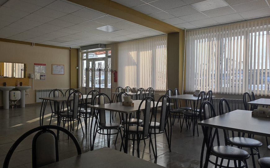 Помещения 339, 91 и 38 кв. м.. фото