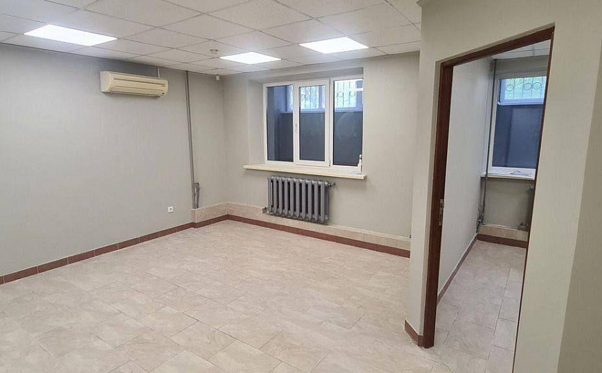 Помещение 134,6 м2 с арендаторами фото