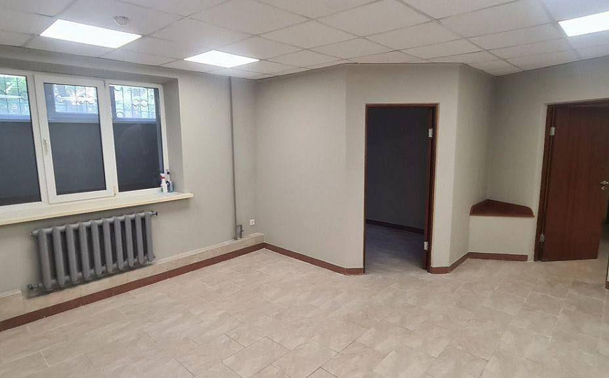 Помещение 134,6 м2 с арендаторами фото