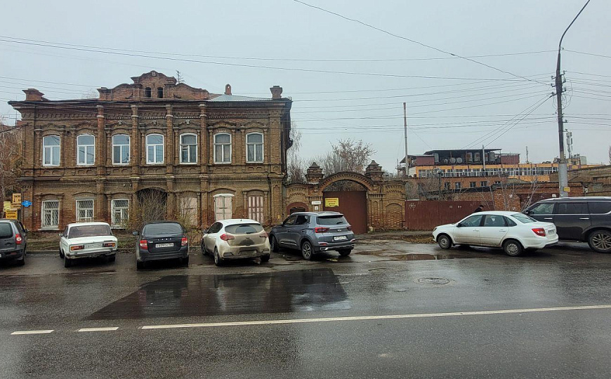 Центр Энгельса. Ярмарка. 111,1 м2. фото