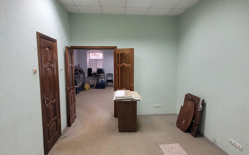 Центр Энгельса. Ярмарка. 111,1 м2. фото