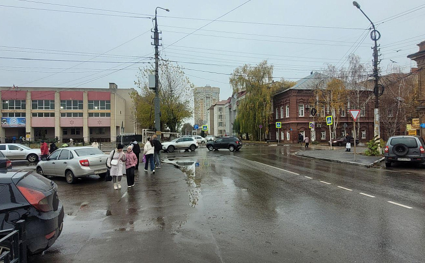 Центр Энгельса. Ярмарка. 111,1 м2. фото