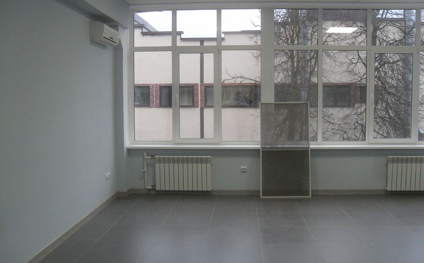 Сдам помещение свободного назначения, 823 м² фото