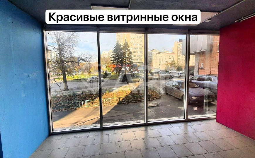 Собственник/Парковка/Готовый ремонт/Рядом банк/Большой трафик/вход с улицы/Все коммуникации/Отоплени фото