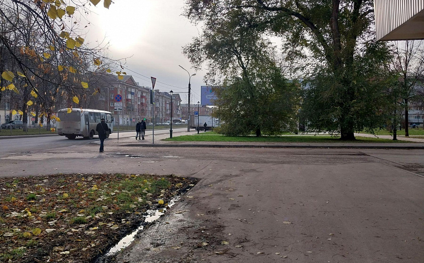 Помещение свободного назначения на первой линии, 125 кв.м фото