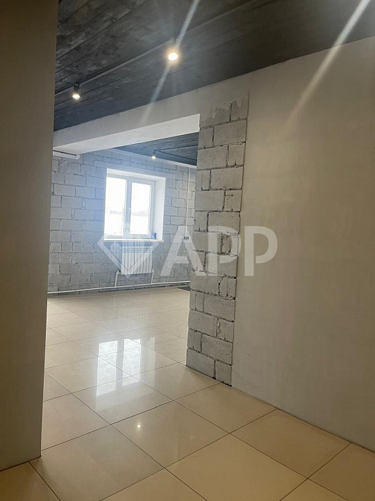 Продажа два этажа в отдельно стоящем здании фото