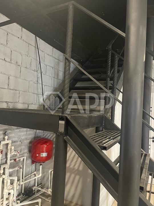 Продажа два этажа в отдельно стоящем здании фото