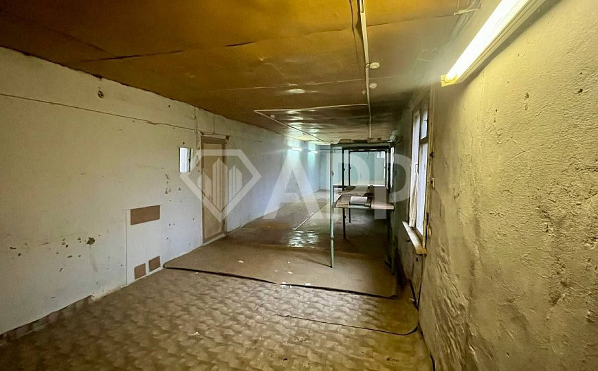 Под склад производство 98 м²  фото