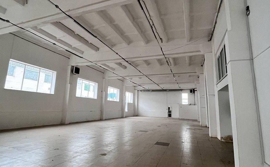 От 10 метров, автотрафик фото