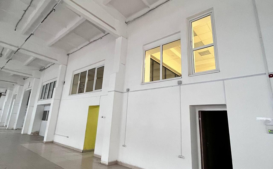 От 10 метров, автотрафик фото