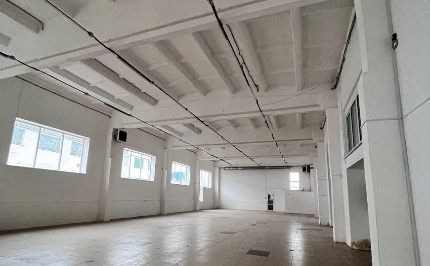 От 10 метров, автотрафик фото