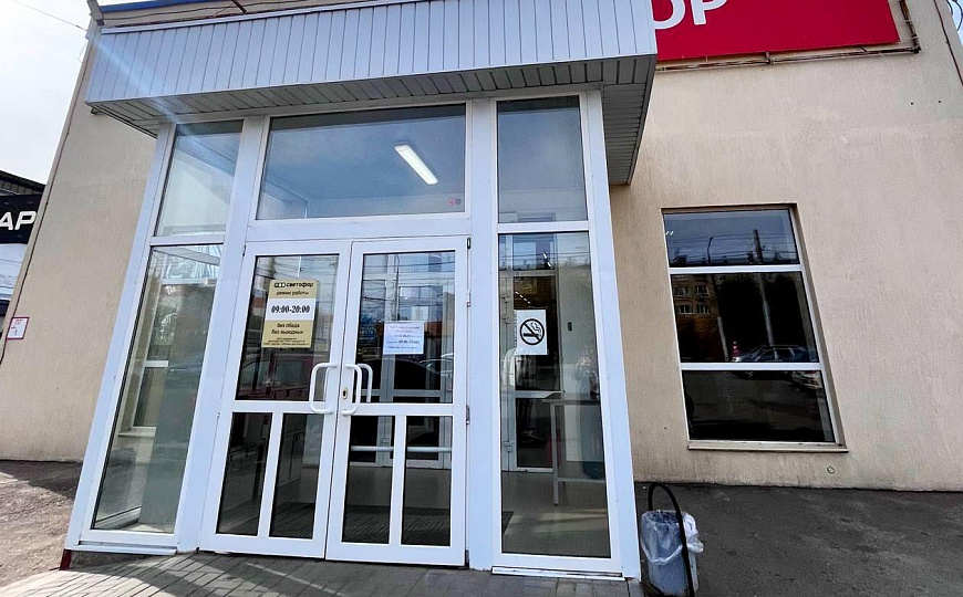 От 10 метров, автотрафик фото