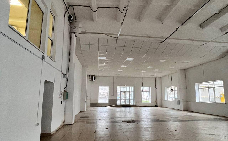 От 10 метров, автотрафик фото