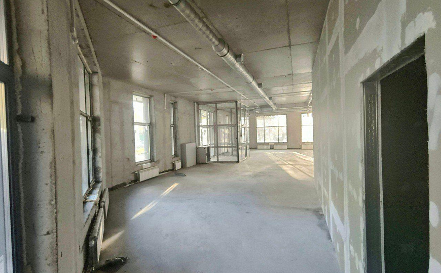 85 и 115 м2, 1 этаж в плотном жилмассиве рядом с WB фото