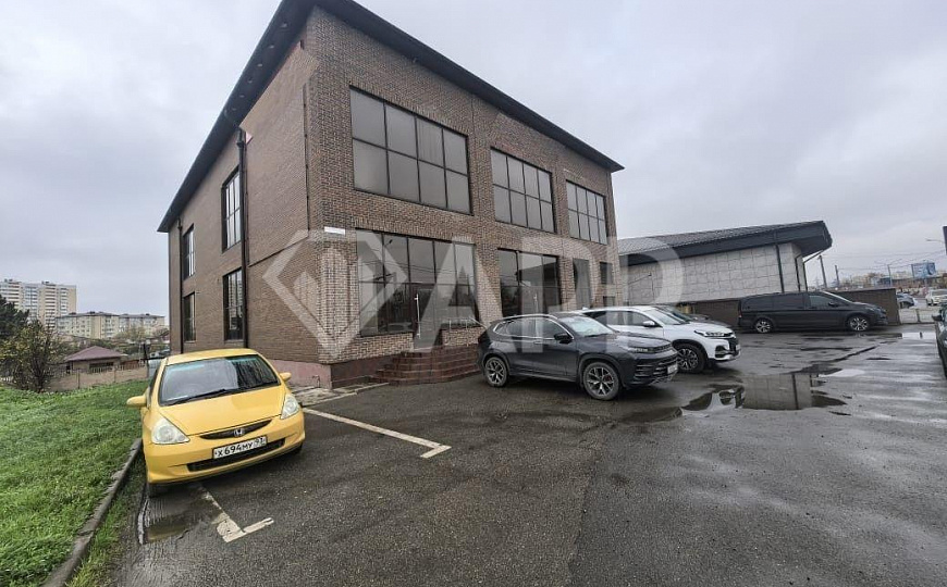 Сдам отдельно стоящее здание 950 м² фото