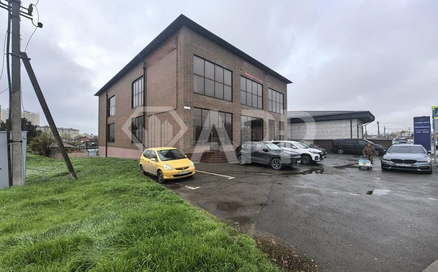 Сдам отдельно стоящее здание 950 м² фото